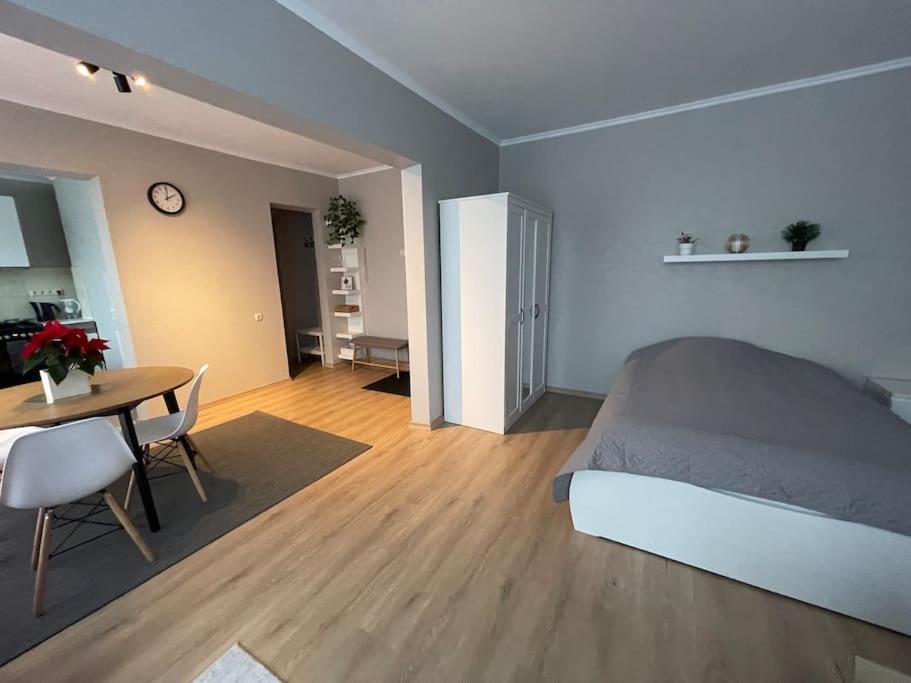 Cozy Apartment Close To Riga Airport Екстер'єр фото